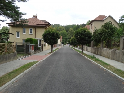 Rekonstrukce chodníků - ulice Českých Bratří v Brandýse nad Orlicí